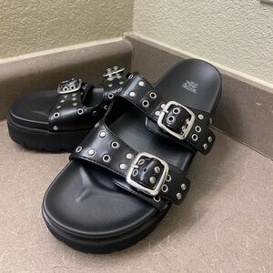 Wild Fable Black Studded Buckle Slide Sandals Adjustable Strap Women's